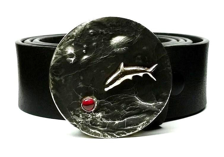 "Miss Ruby Bone" Bonefish Belt Buckle - TYGER FORGE - Mark Goodwin